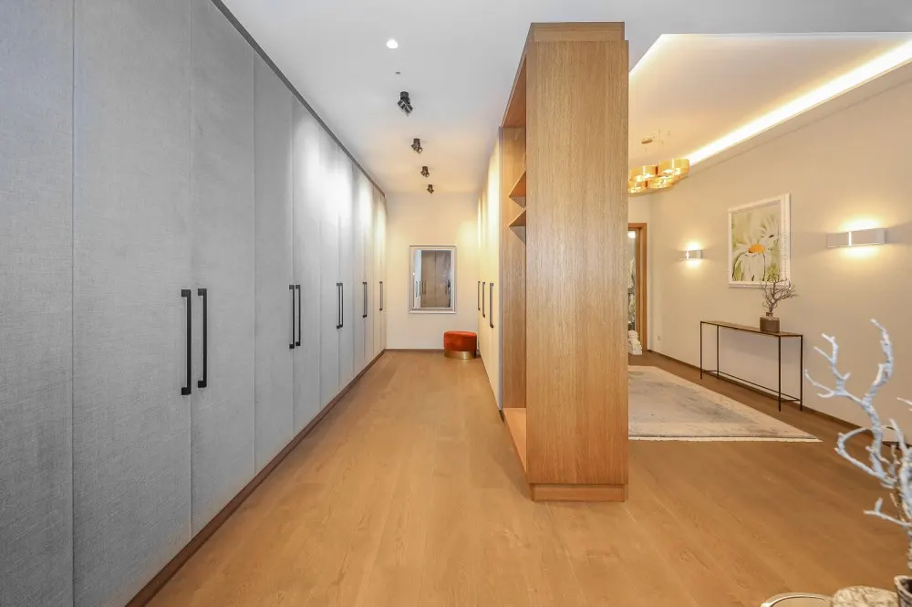 KITZIMMO-Luxusvilla mit Pool in Toplage am Sonnberg kaufen - Immobilien Kitzbühel.