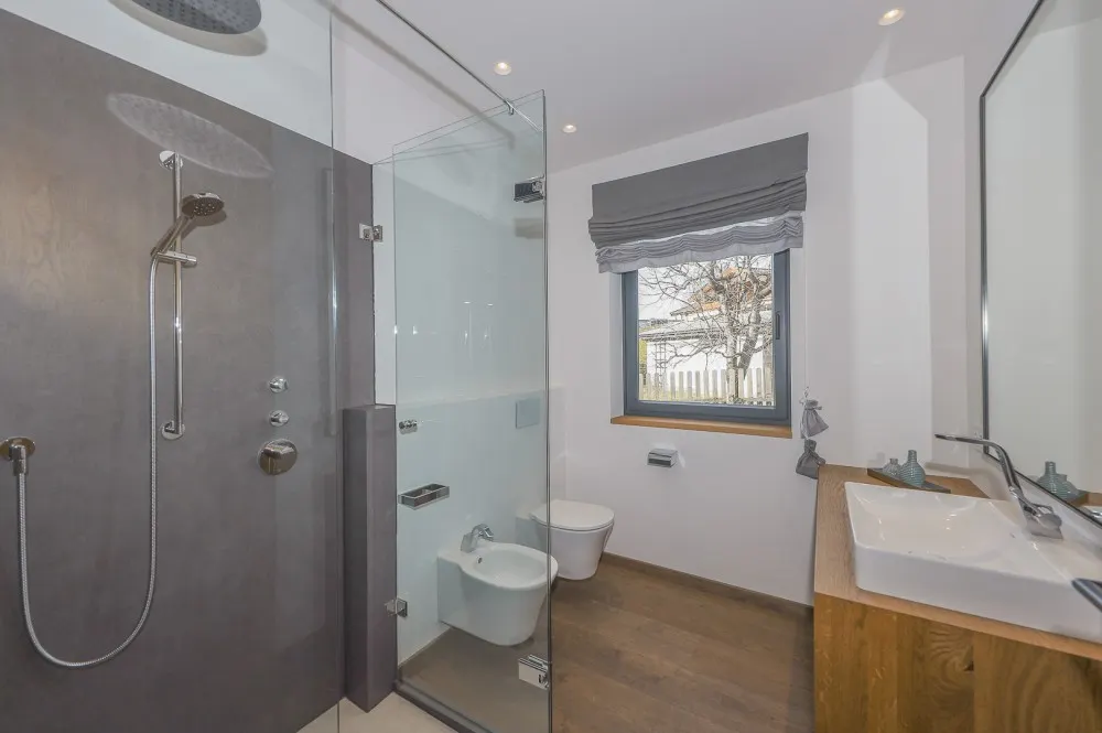 KITZIMMO-Luxusvilla mit Pool in Toplage am Sonnberg kaufen - Immobilien Kitzbühel.