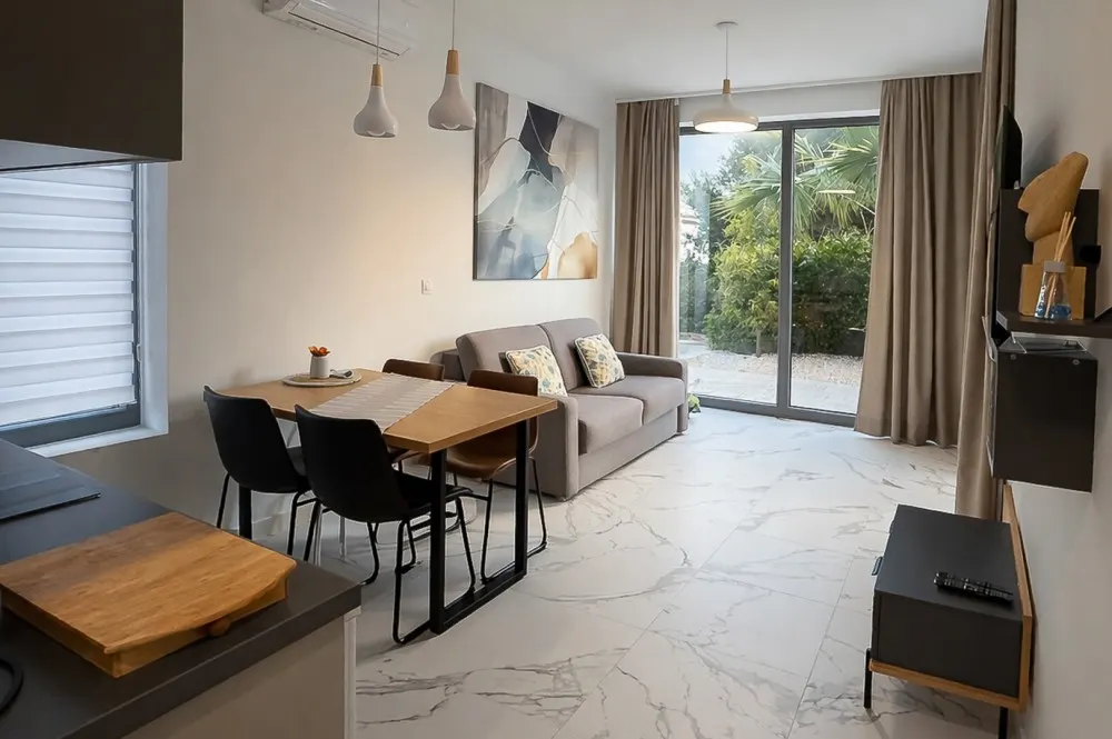 hauskaufeninkroatienintoplagekitzimmointernational-8