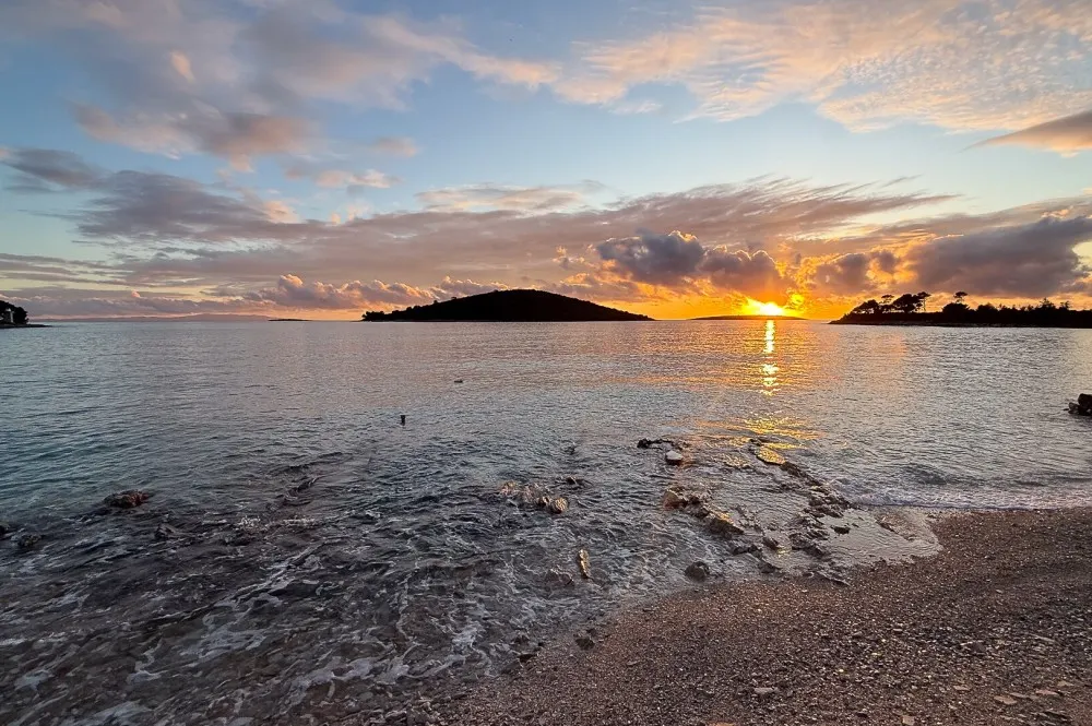 hauskaufeninkroatienintoplagekitzimmointernational-20