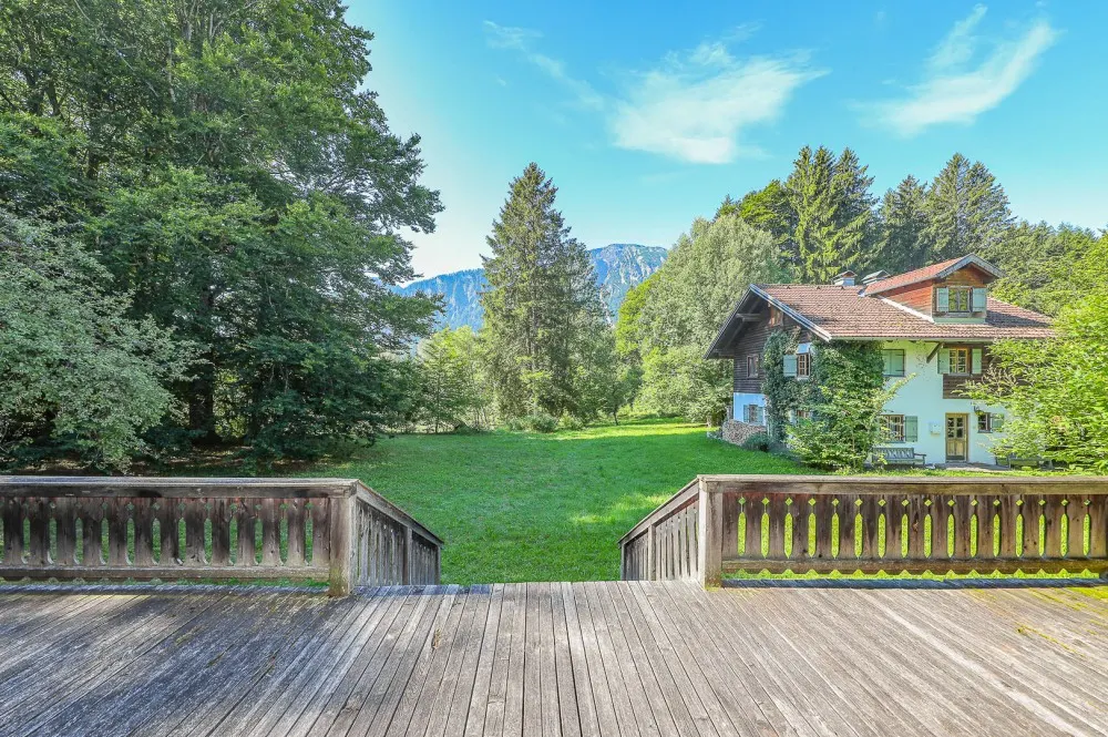 KITZIMMO-Historische Villa in idyllischer Lage kaufen - Immobilien Pinswang Tirol.