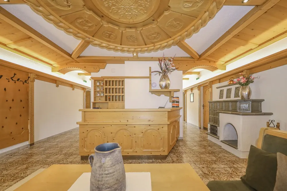 KITZIMMO-Pension Apartmenthaus kaufen - Immobilien Kötschach Mauthen Kärnten.