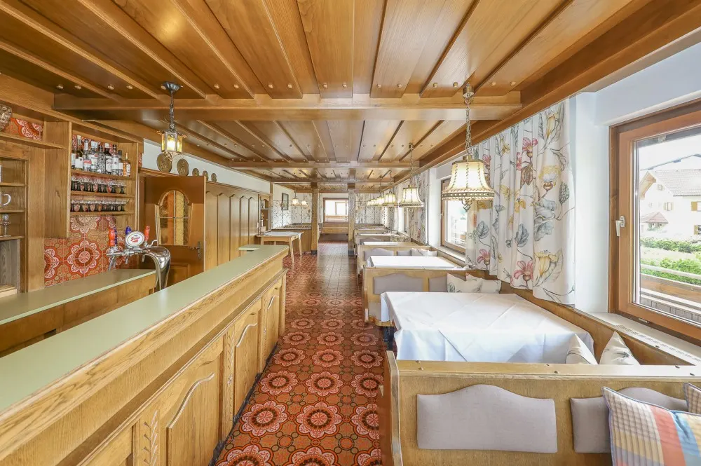 KITZIMMO-Pension Apartmenthaus kaufen - Immobilien Kötschach Mauthen Kärnten.