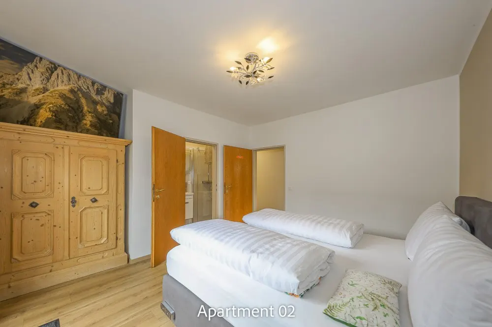 KITZIMMO-Pension Apartmenthaus kaufen - Immobilien Kötschach Mauthen Kärnten.