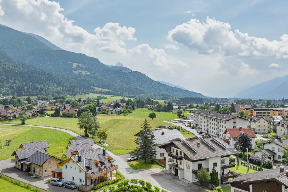 KITZIMMO-Pension Apartmenthaus kaufen - Immobilien Kötschach Mauthen Kärnten.