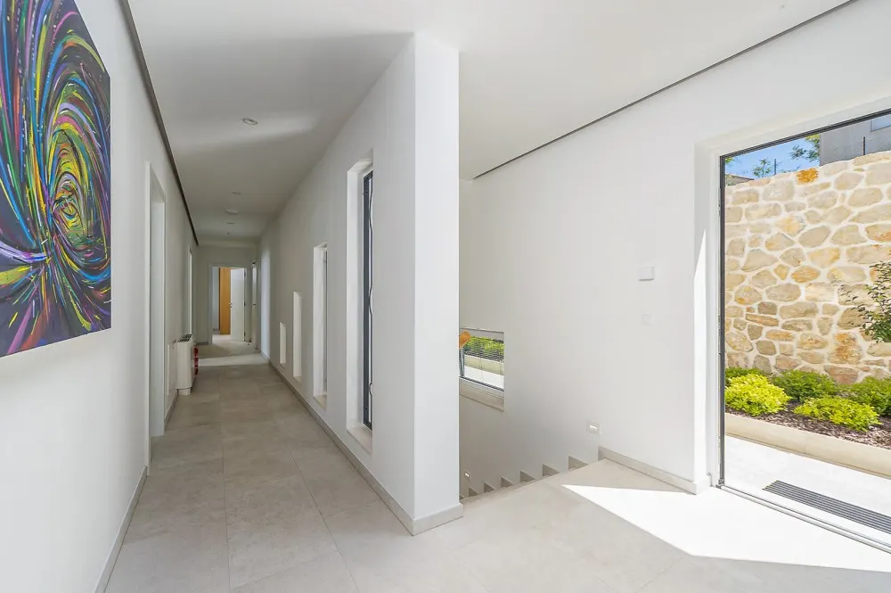 KITZIMMO-Luxusvilla in Toplage mit Meerblick kaufen - Immobilien Kroatien.