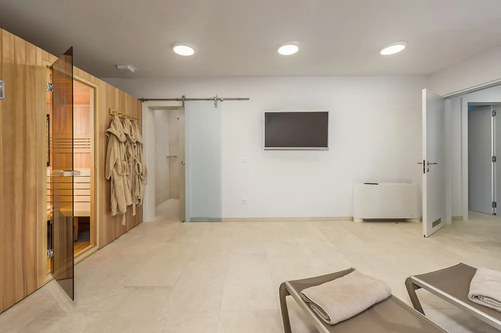 KITZIMMO-Luxusvilla in Toplage mit Meerblick kaufen - Immobilien Kroatien.