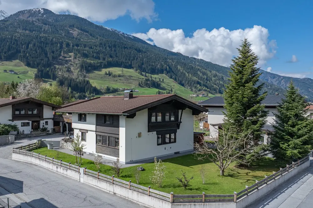 KITZIMMO-Landhaus mit Bergblick in zentrumsnaher Ruhelage - Immobilien Mittersill.