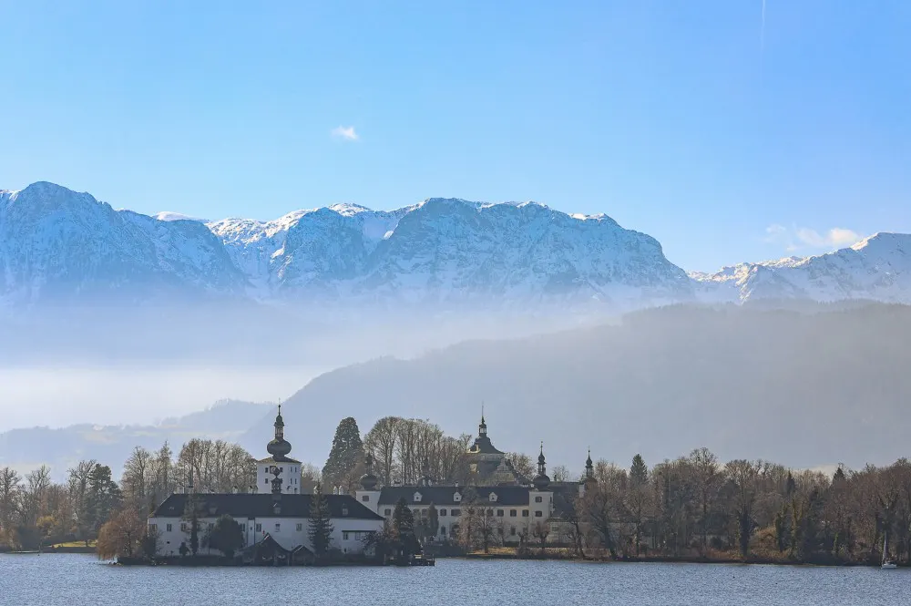 KITZIMMO-Altbauwohnung in erster Seereihe kaufen - Immobilien Gmunden.