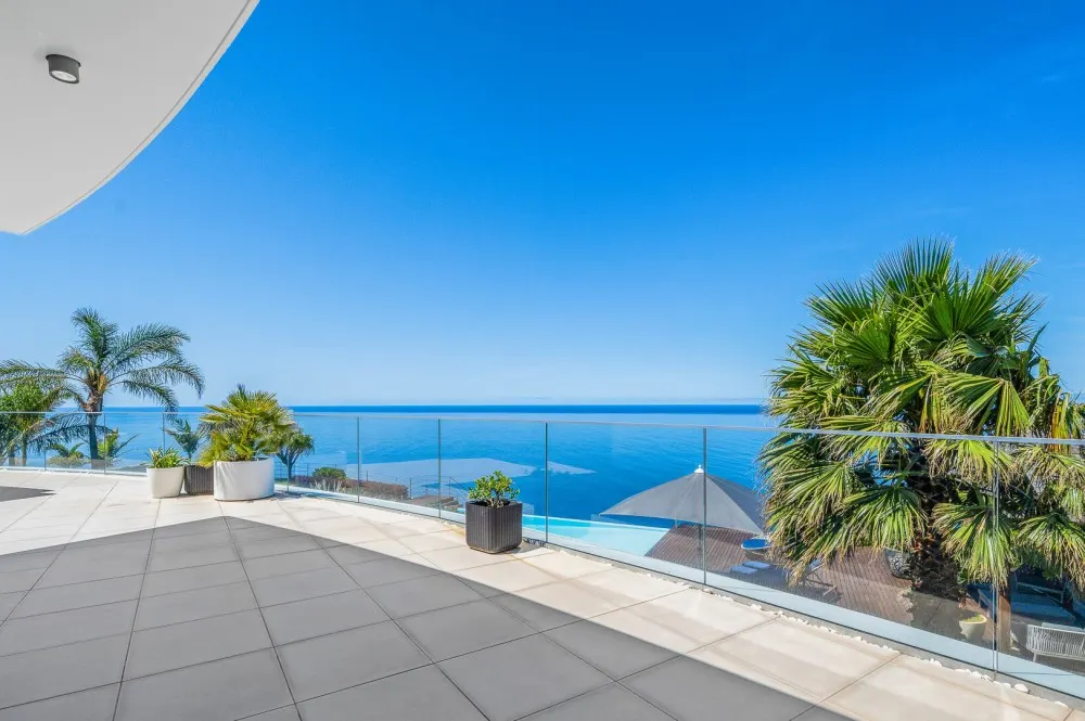 KITZIMMO-Luxusvilla in Madeira kaufen - KITZIMMO Immobilienmakler Kitzbühel.