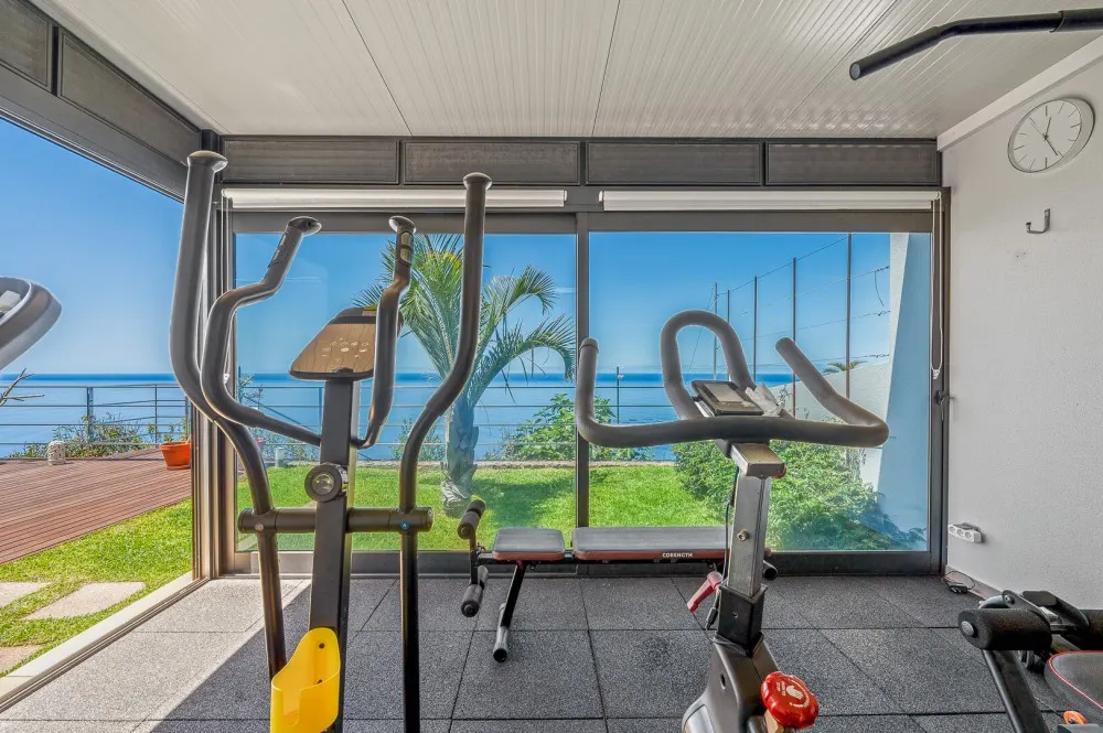 KITZIMMO-Luxusvilla in Madeira kaufen - KITZIMMO Immobilienmakler Kitzbühel.