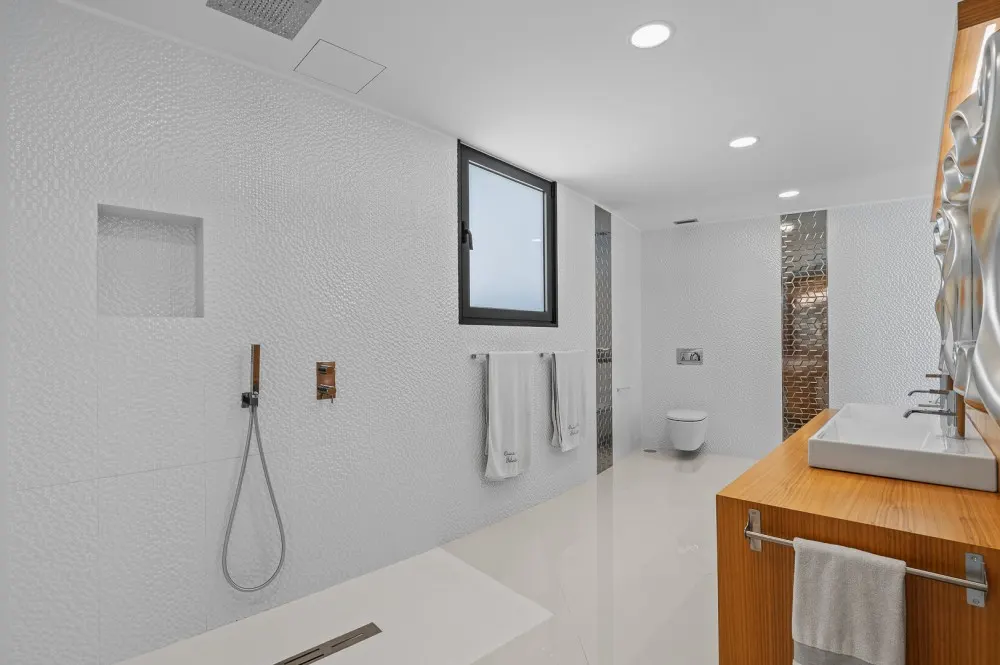 KITZIMMO-Luxusvilla in Madeira kaufen - KITZIMMO Immobilienmakler Kitzbühel.