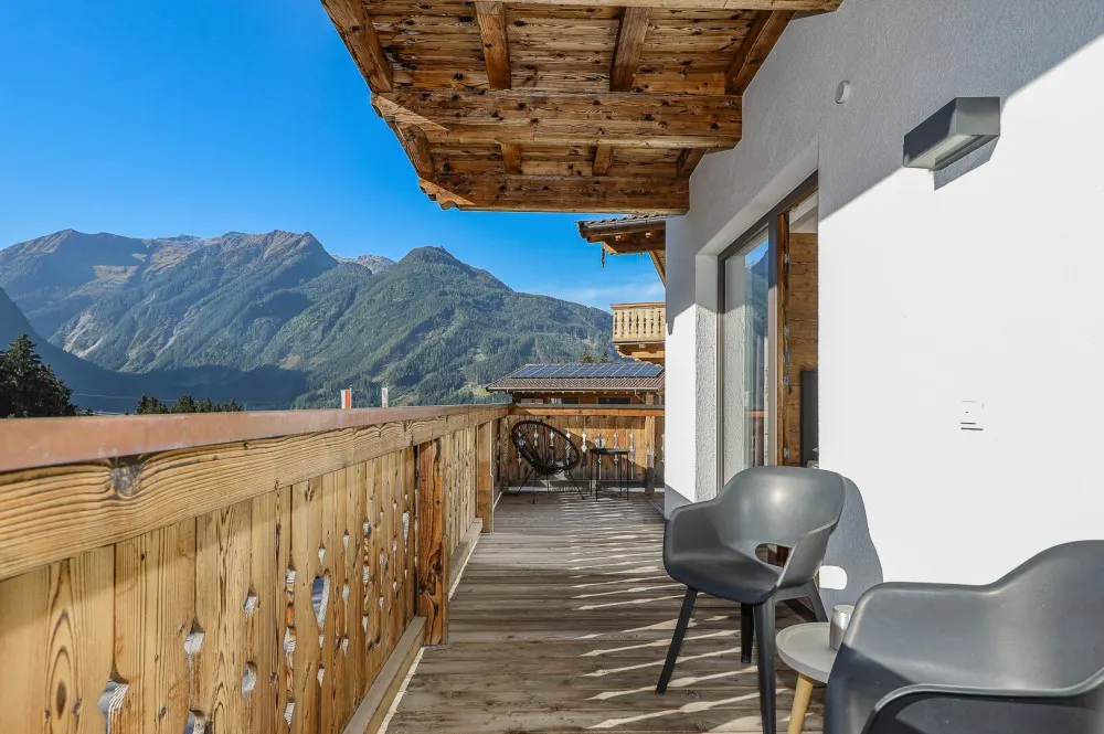 KITZIMMO-Exklusives Nationalpark Chalet in sonniger Ruhelage - Immobilien Neukirchen.