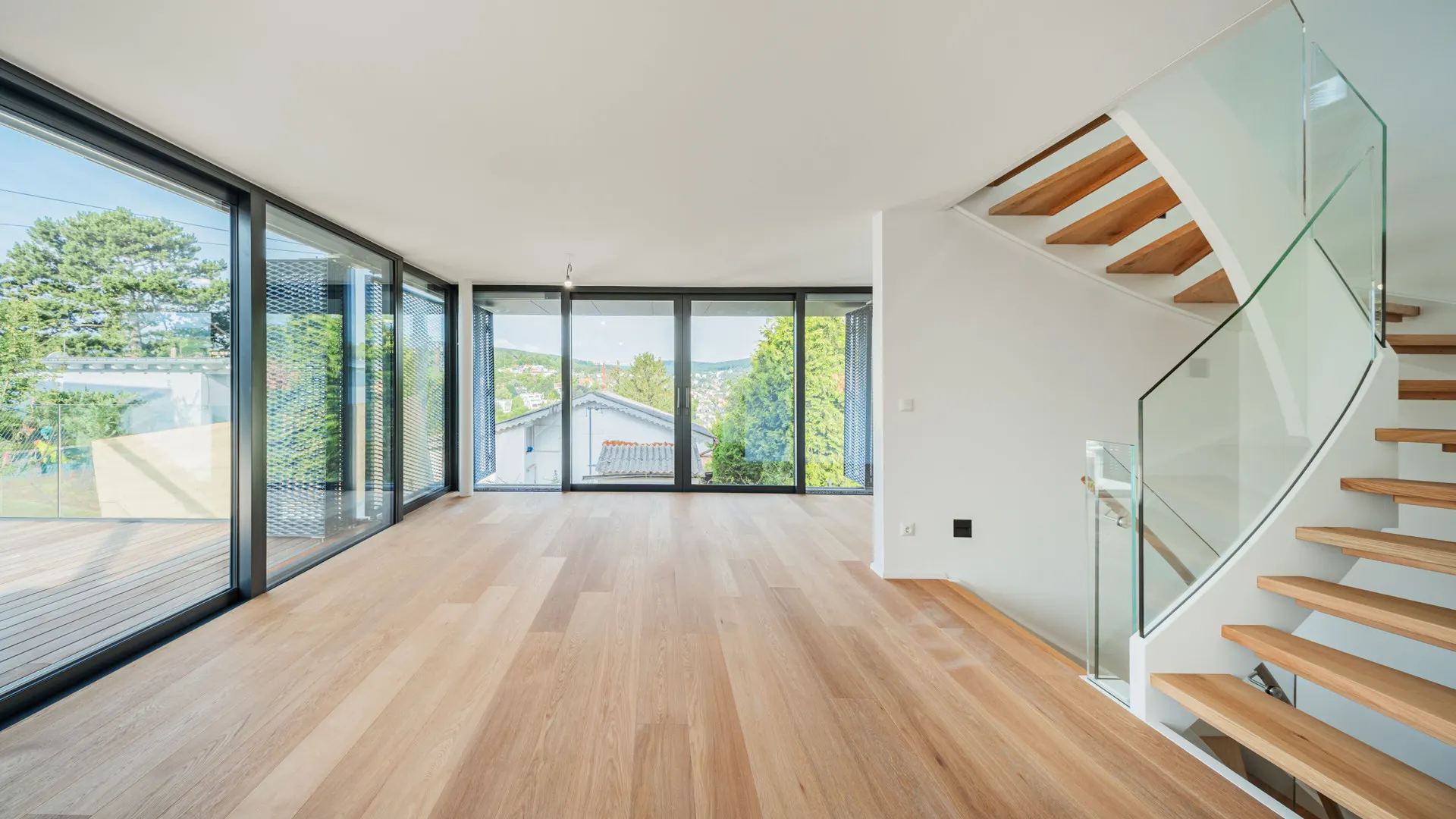 The-Unique-Villen-Bild-DSC00138-HDR-copy__ScaleMaxWidthWzM4NDBd