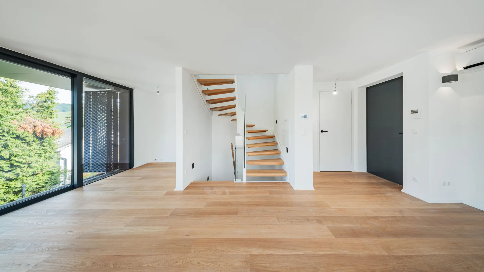 The-Unique-Villen-Bild-DSC00159-HDR-copy__ScaleMaxWidthWzM4NDBd