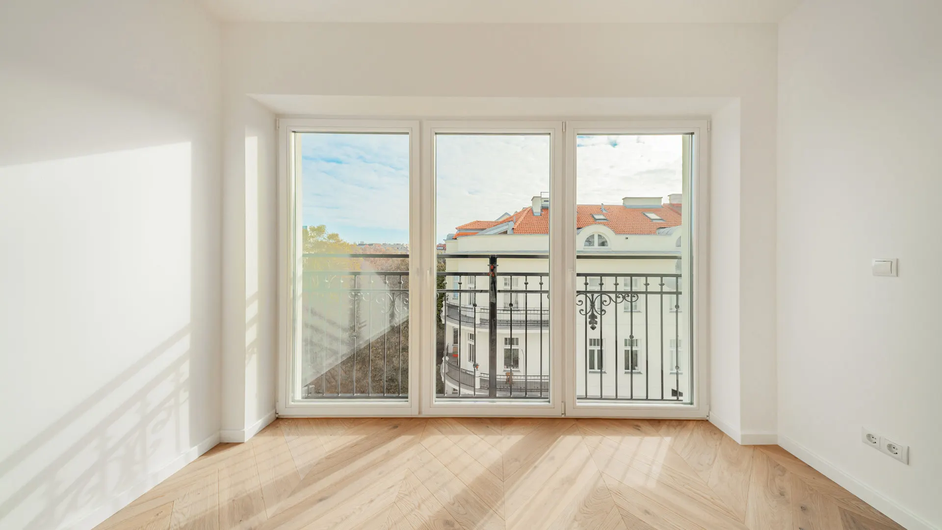 KITZIMMO-Luxus-Altbau-Penthouse in Toplage kaufen - Immobilien Wien.