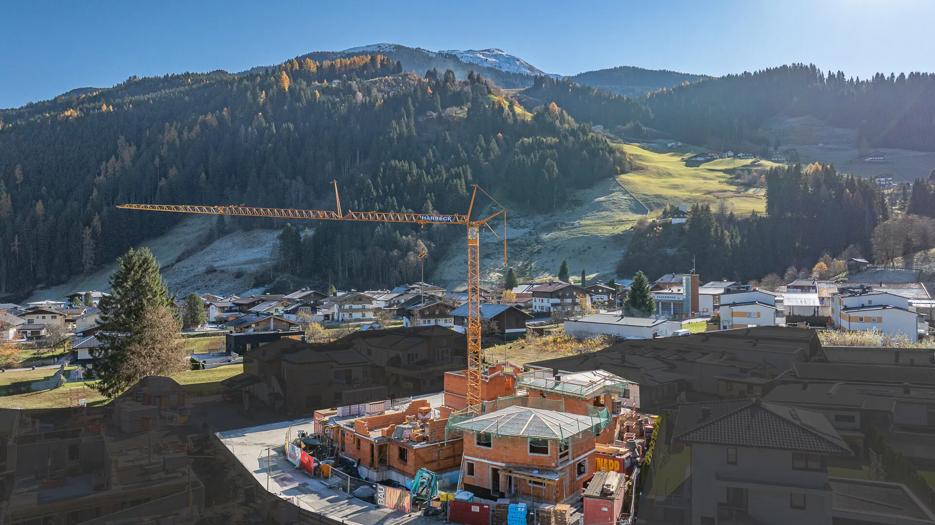 KITZIMMO-Doppelhaus Mitten im Pinzgauer Bergparadies kaufen - Immobilien Hollersbach.
