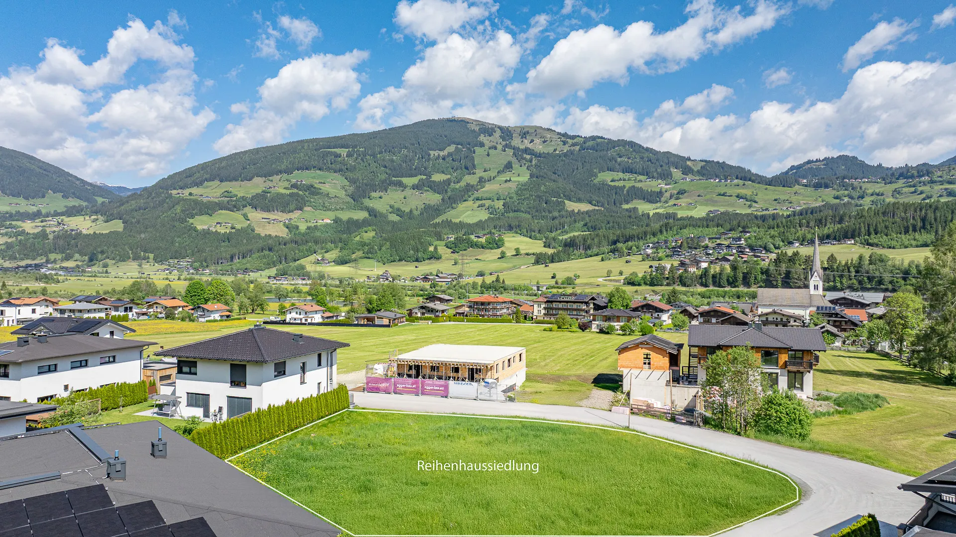 KITZIMMO-Attraktives Einfamilienhaus in sonniger Lage von Hollersbach kaufen - Immobilien Hollersbach.