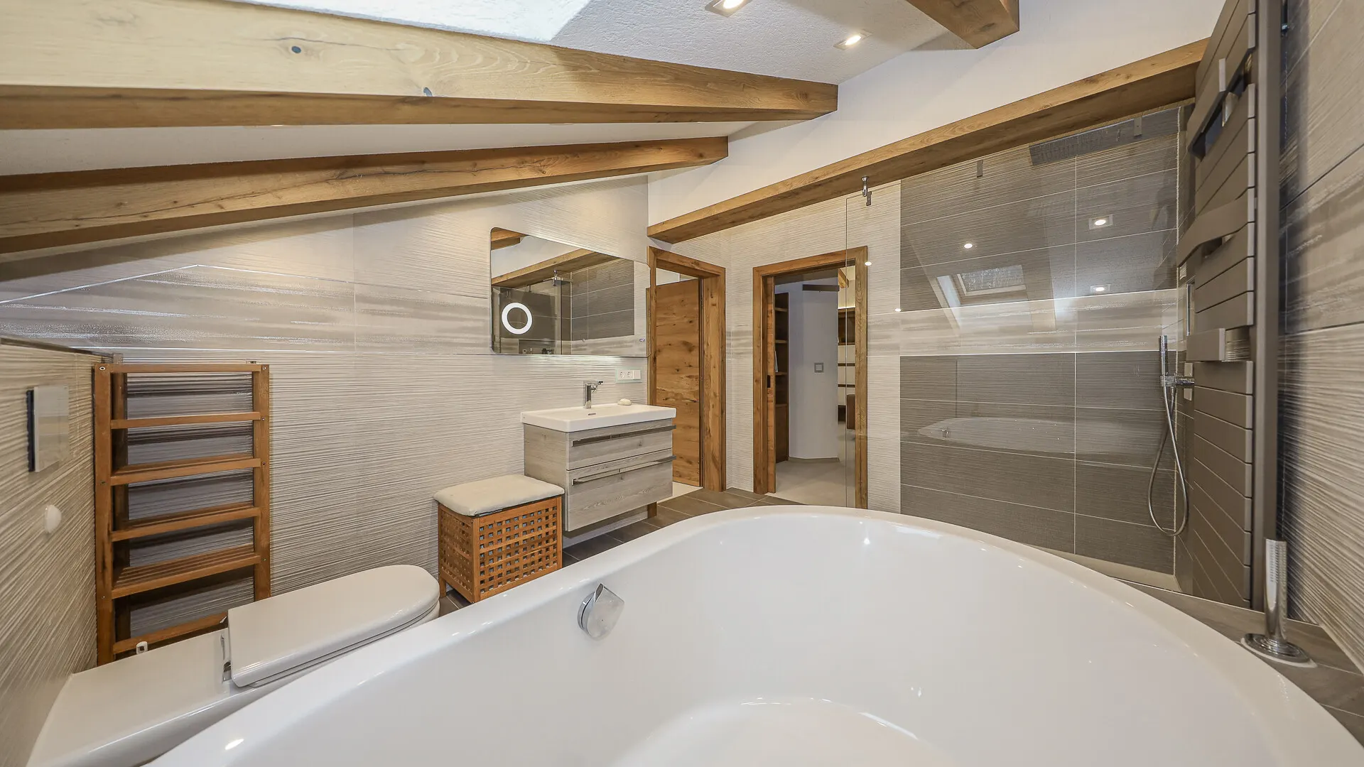 KITZIMMO-Ferienhaus in idyllischer Ruhelage kaufen - Immobilien Reit im Winkl.