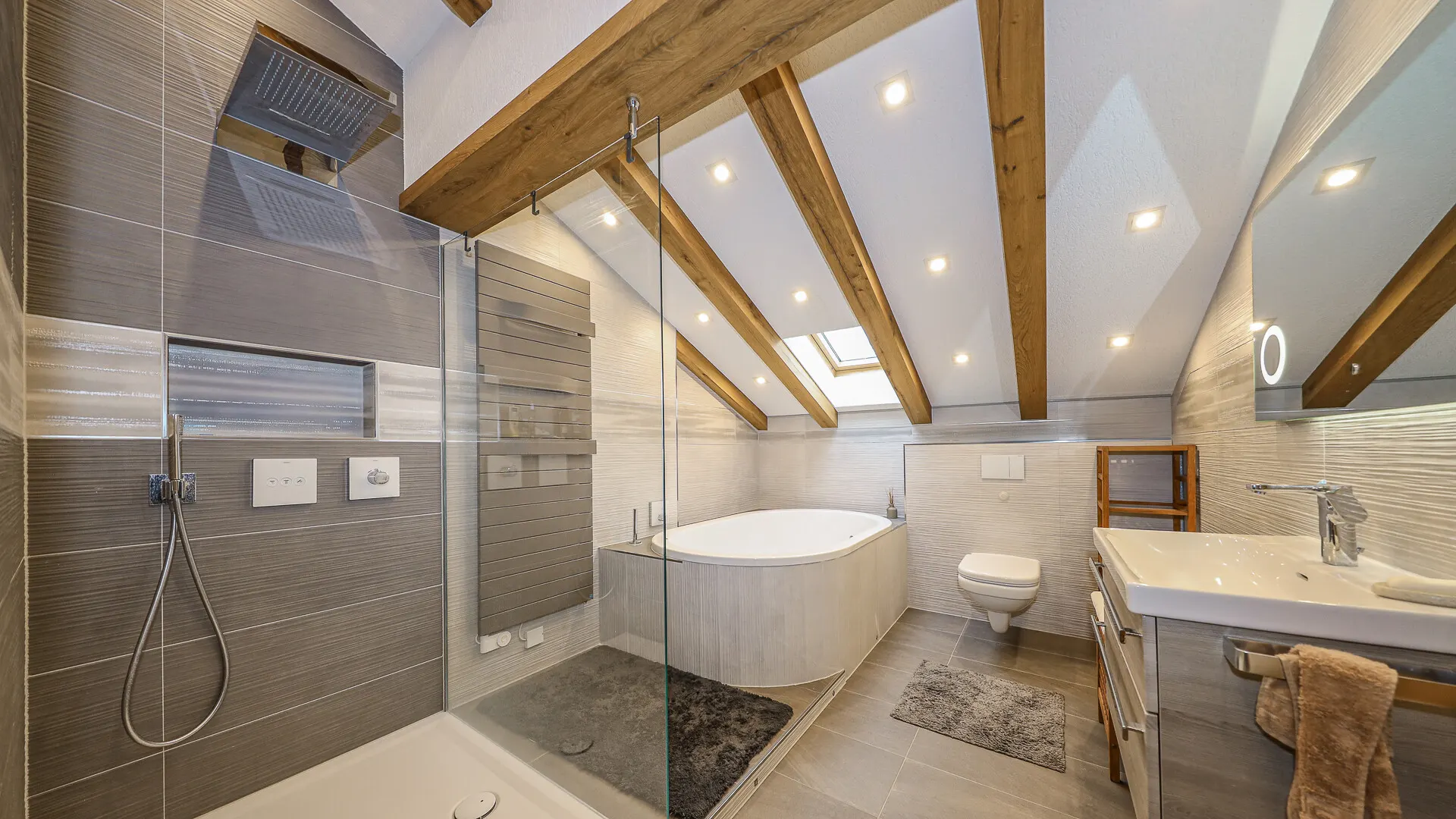 KITZIMMO-Ferienhaus in idyllischer Ruhelage kaufen - Immobilien Reit im Winkl.