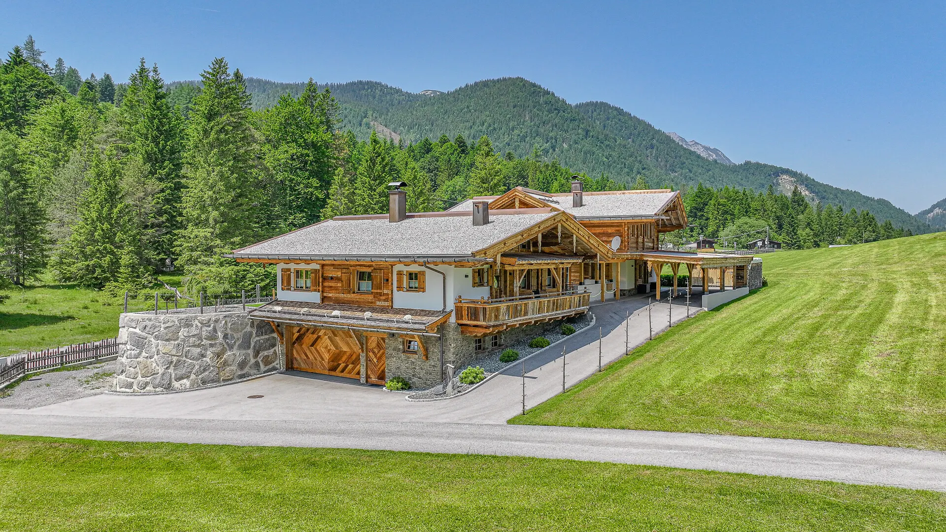 luxuschaletintoplalleinlageachenseekaufenkitzimmokitzbühel-7