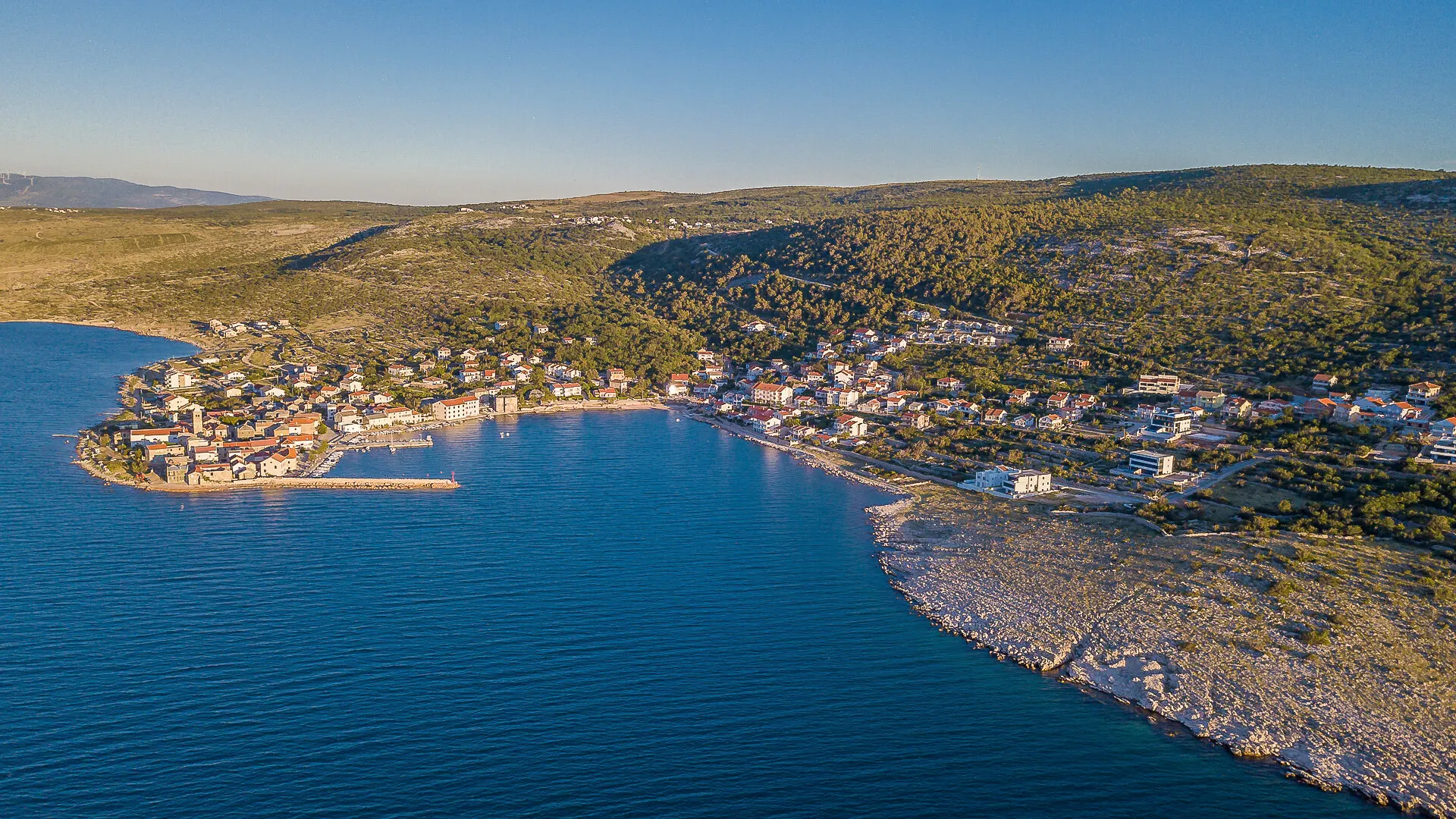 KITZIMMO-Luxusvilla in Toplage mit Meerblick kaufen - Immobilien Kroatien.