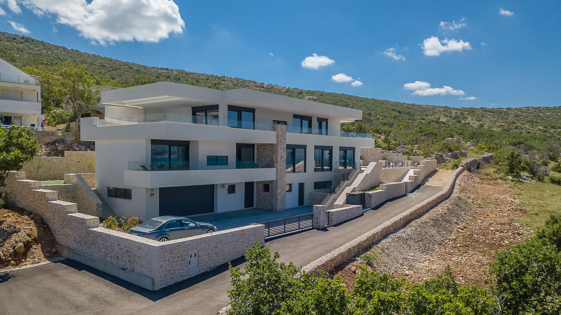 KITZIMMO-Luxusvilla in Toplage mit Meerblick kaufen - Immobilien Kroatien.