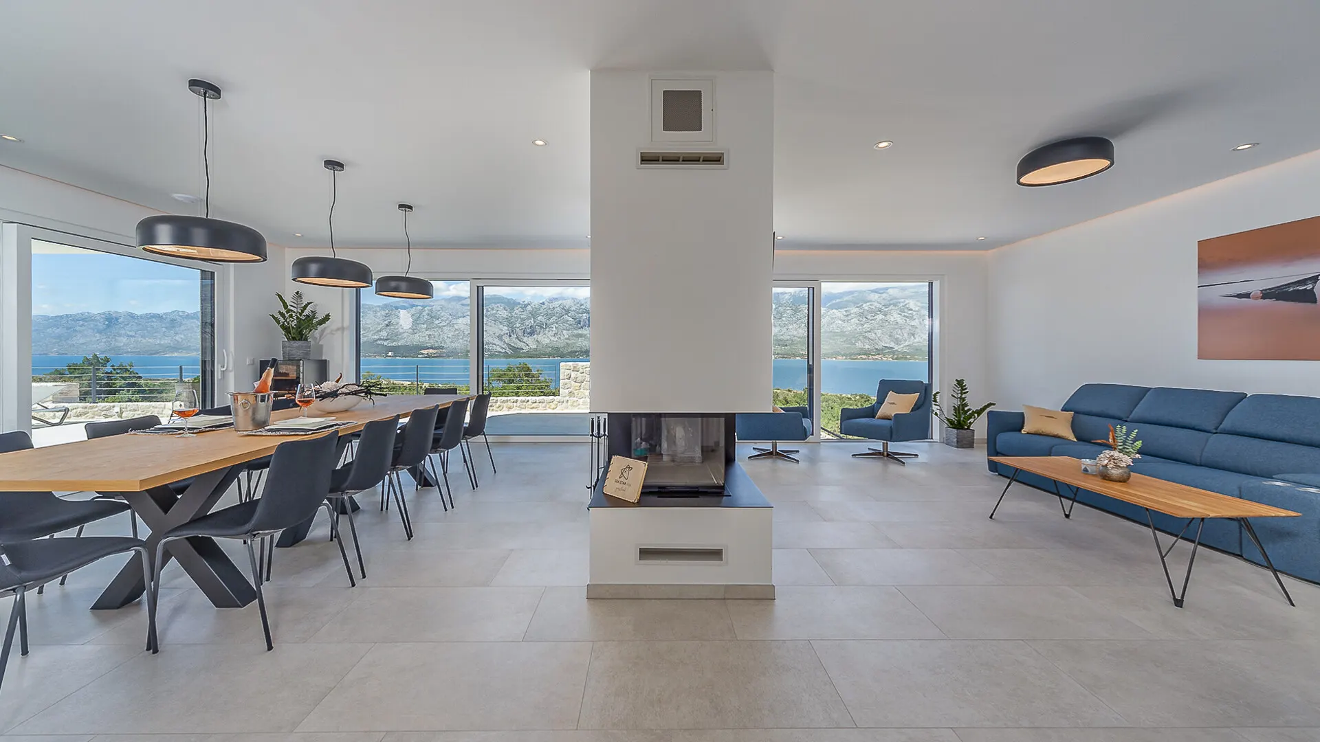 KITZIMMO-Luxusvilla in Toplage mit Meerblick kaufen - Immobilien Kroatien.