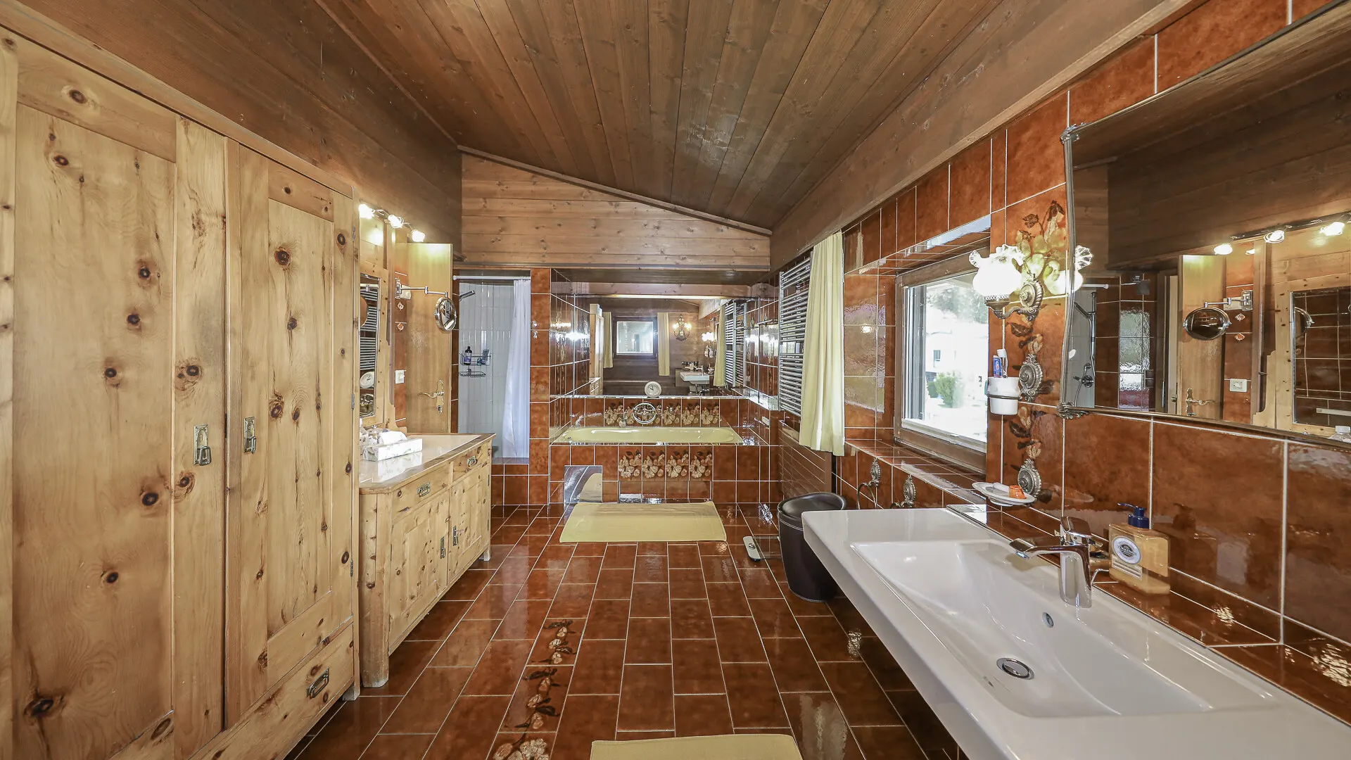 KITZIMMO-Landhaus mit Bergblick in zentrumsnaher Ruhelage - Immobilien Mittersill.