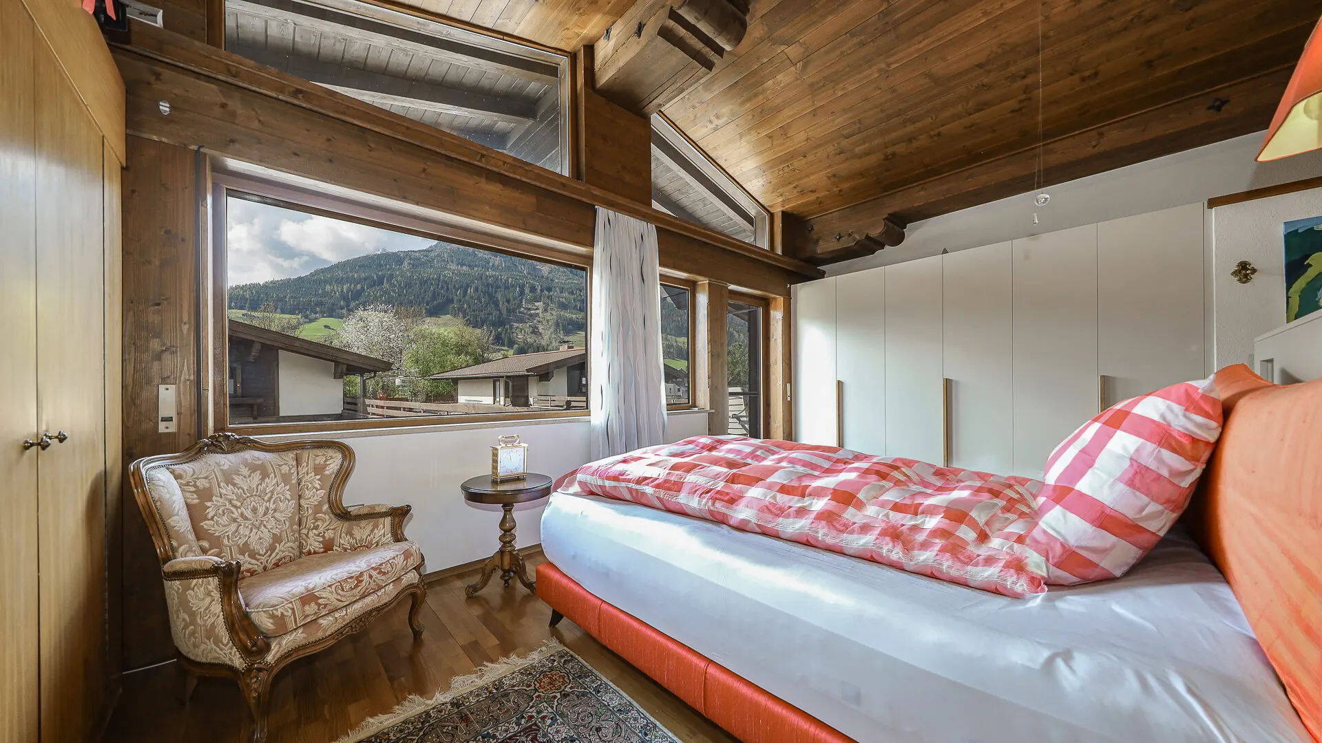 KITZIMMO-Landhaus mit Bergblick in zentrumsnaher Ruhelage - Immobilien Mittersill.