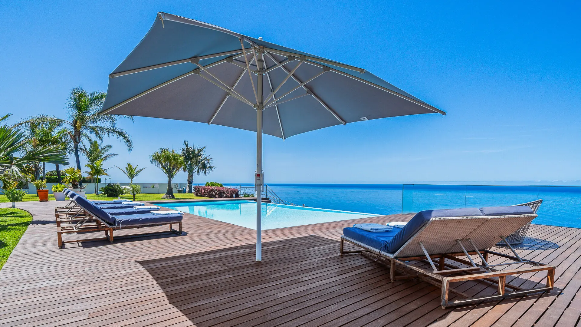 KITZIMMO-Luxusvilla in Madeira kaufen - KITZIMMO Immobilienmakler Kitzbühel.