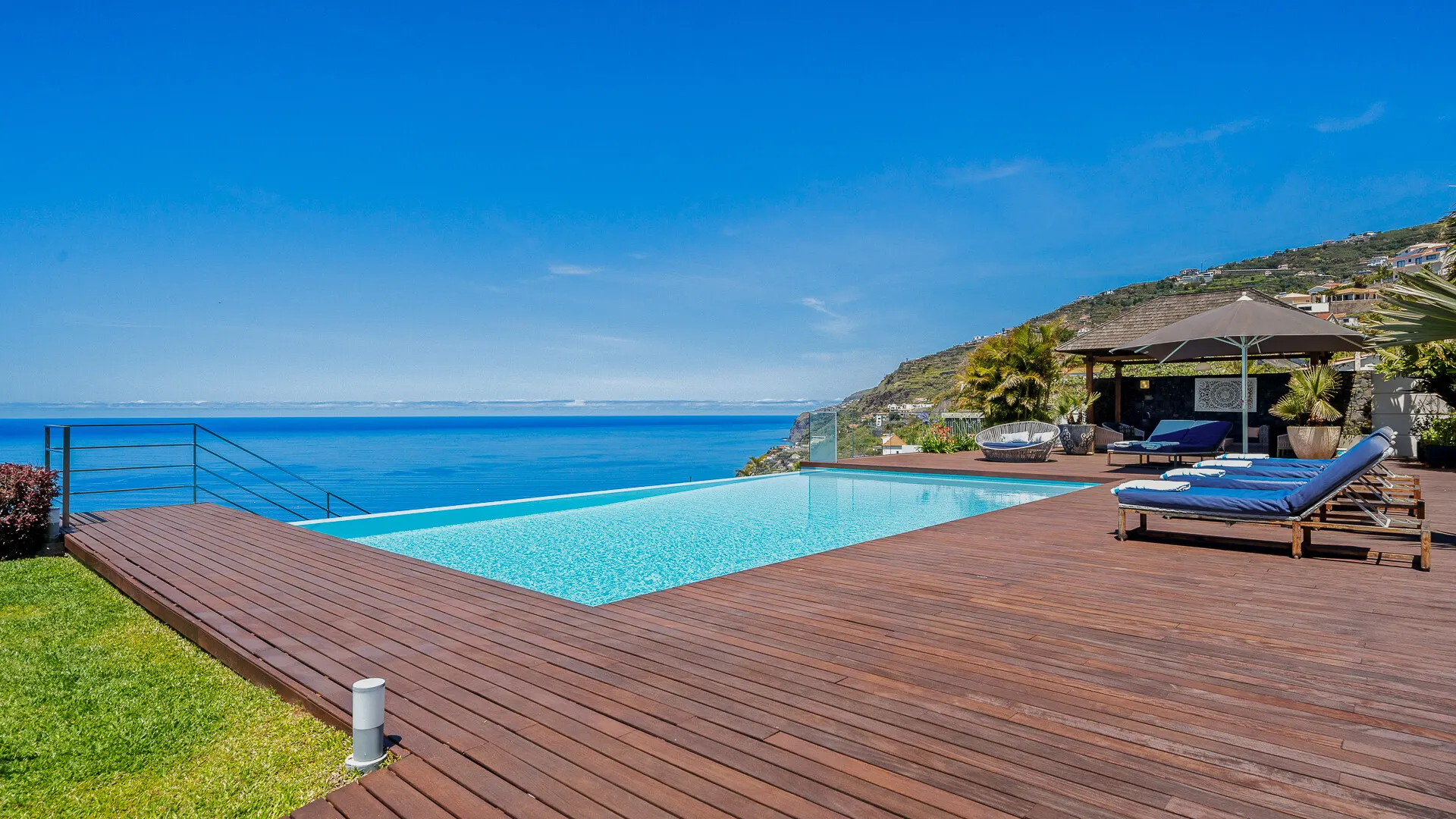 KITZIMMO-Luxusvilla in Madeira kaufen - KITZIMMO Immobilienmakler Kitzbühel.