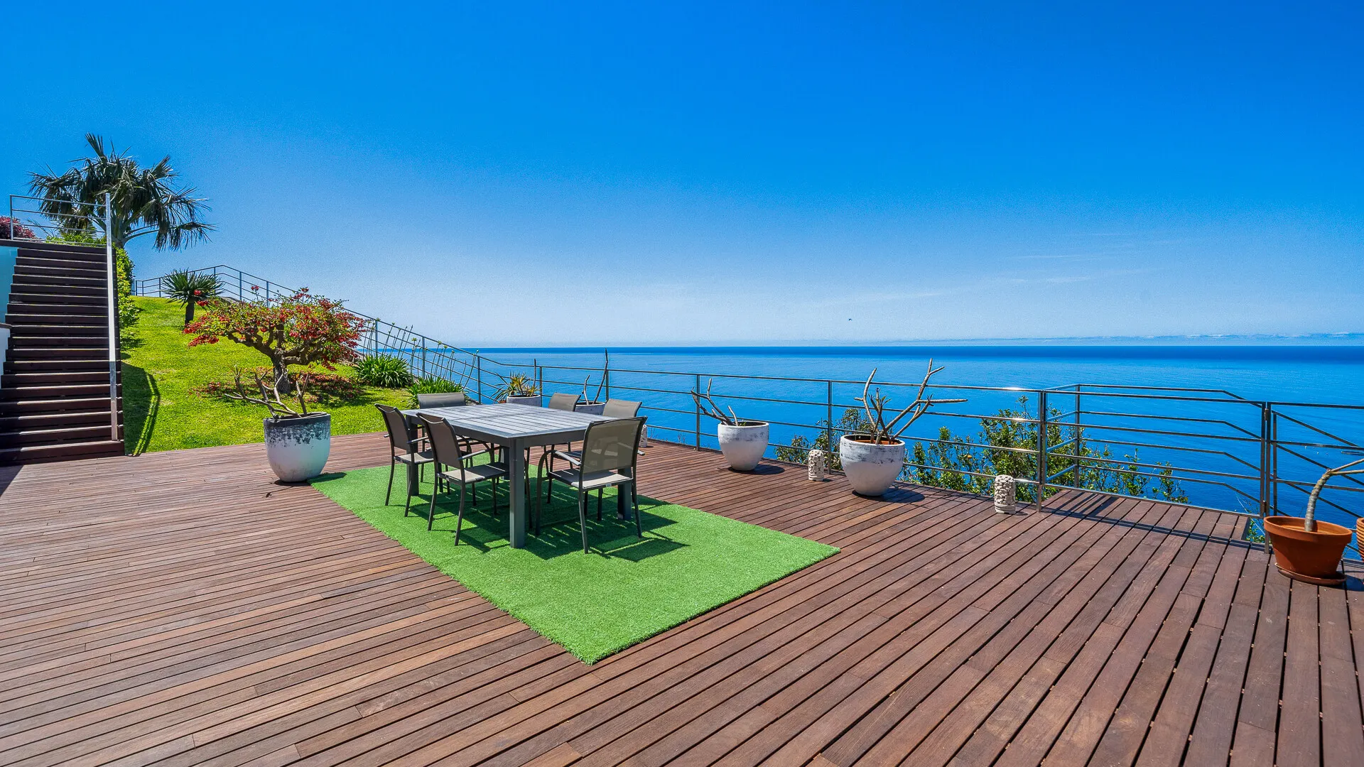 KITZIMMO-Luxusvilla in Madeira kaufen - KITZIMMO Immobilienmakler Kitzbühel.