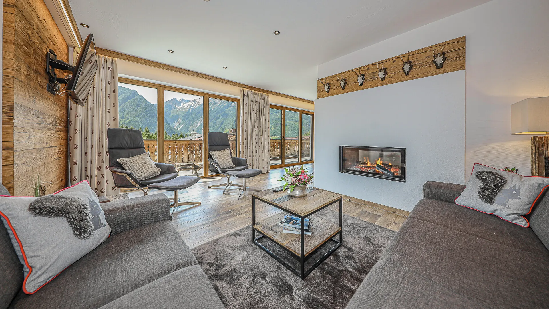 KITZIMMO-Exklusives Nationalpark Chalet in sonniger Ruhelage - Immobilien Neukirchen.