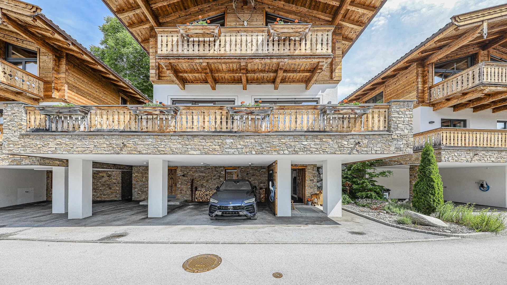 KITZIMMO-Exklusives Nationalpark Chalet in sonniger Ruhelage - Immobilien Neukirchen.